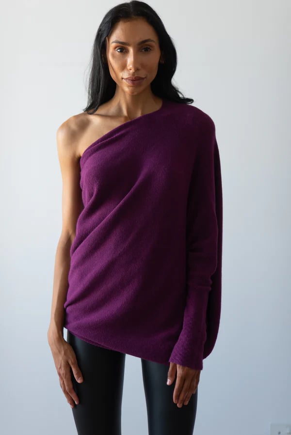 Asymmetrisch drapierter Pulli