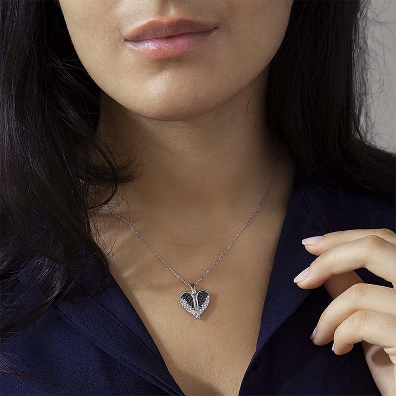 Cherubym™ - Engelsflügel Herz Halskette