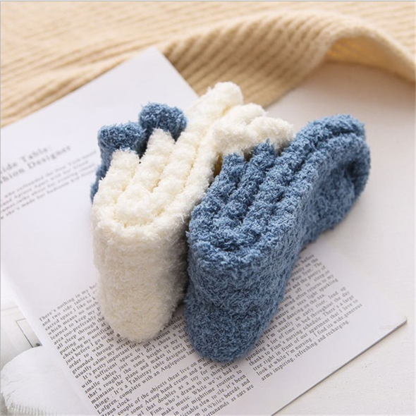 Warme Socken aus Lammwolle