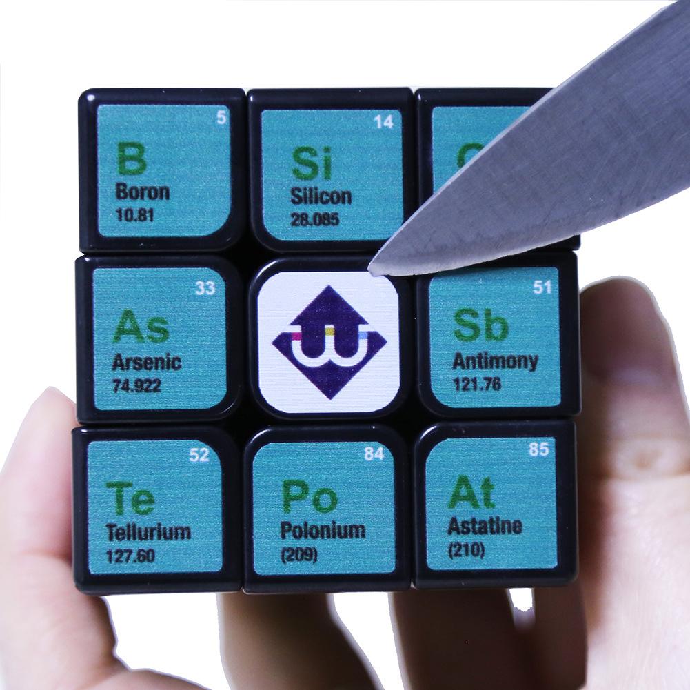 Chemie-Würfel™ | Ein lustiges Spiel mit einem Rubik's Cube